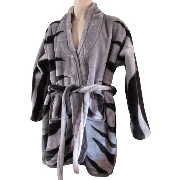 Plush Mink Blanket Zebra Print Bathrobe Pockets Black Gray Kuwait Unisex M EUC - Picture 1 of 16